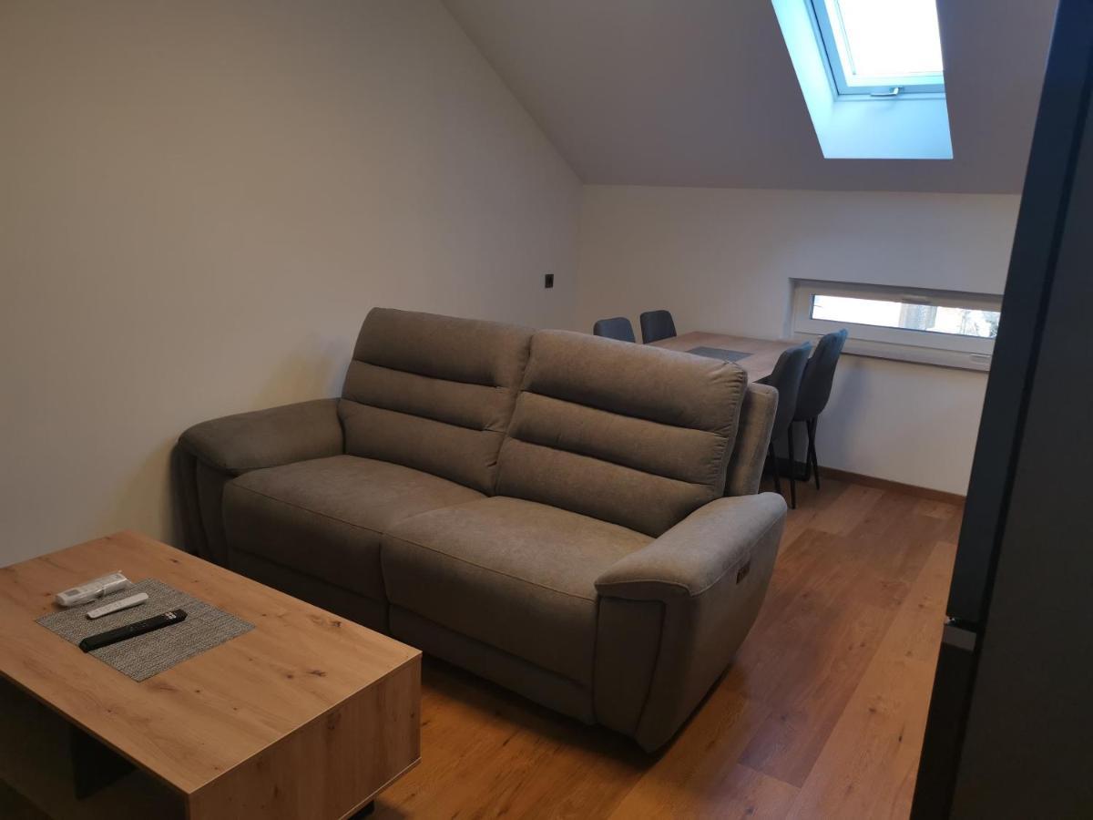 זאגרב Nibela Apartments מראה חיצוני תמונה